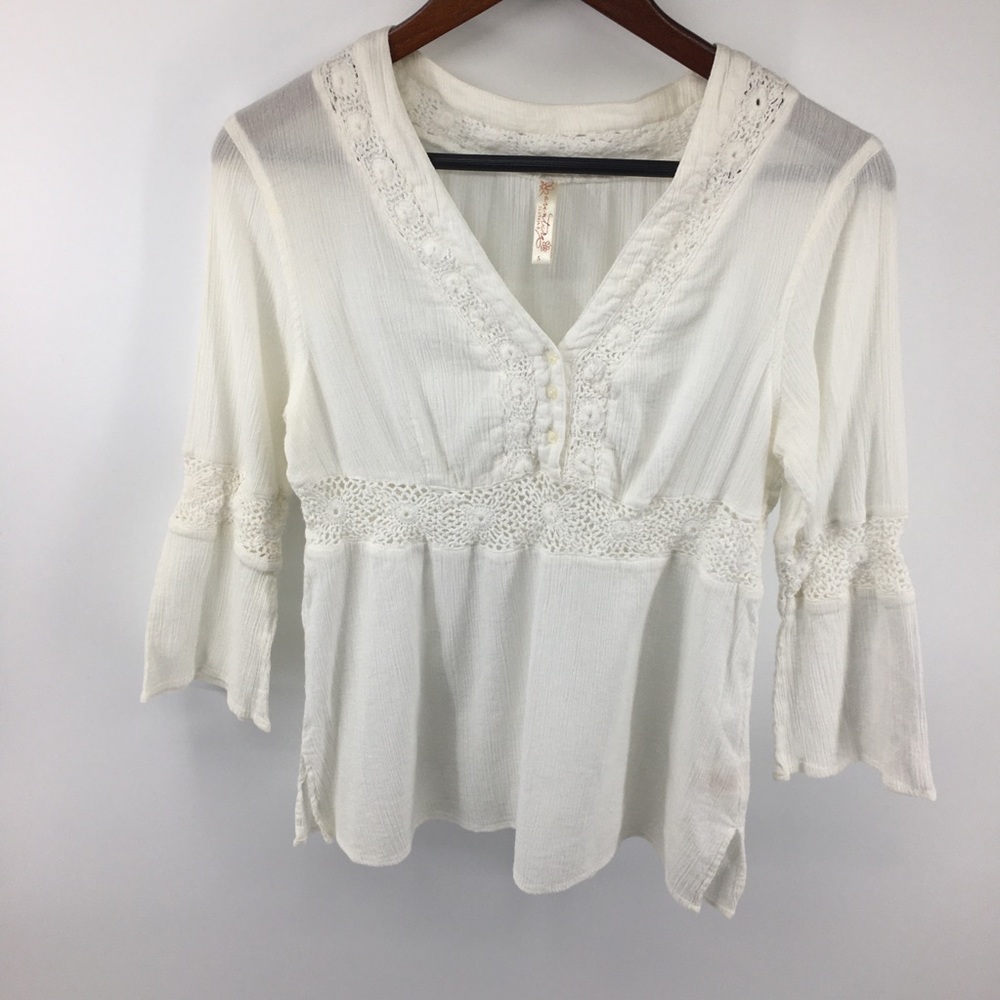 Aventura White Crocheted Top